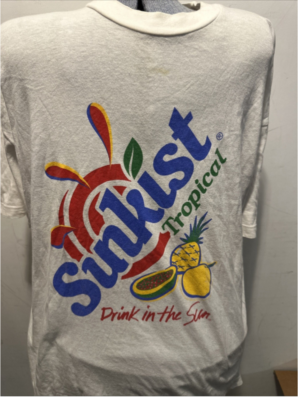 Vintage Sunkist Tropical Soda Shirt Drink in the Sun Promo Graphic White Tee L